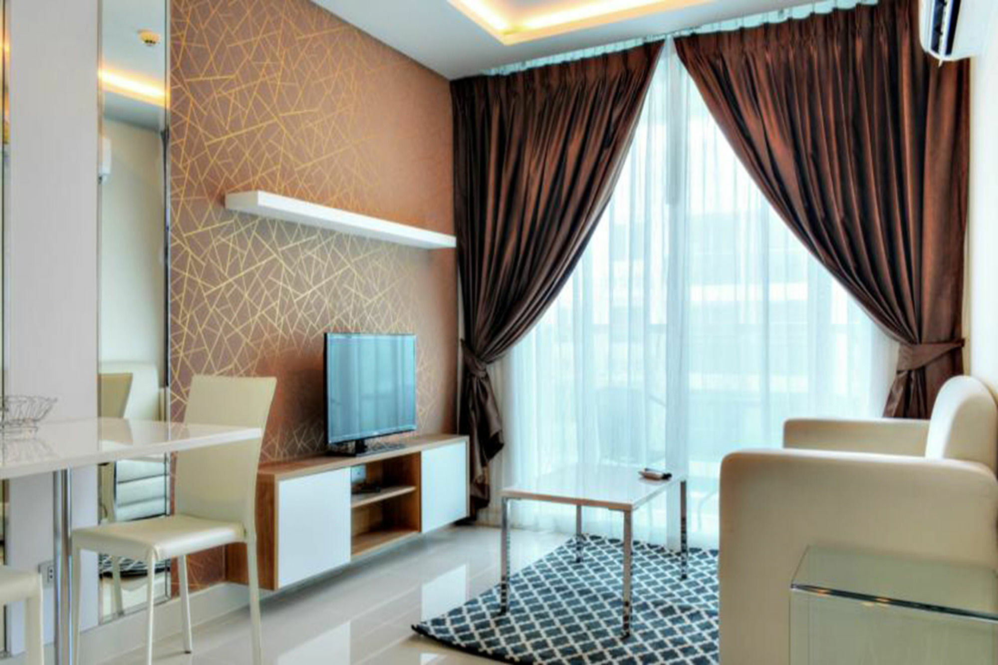 Amazon Pattaya Jomtien Apartments Exterior photo